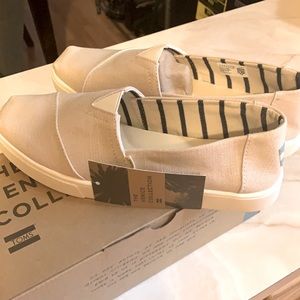 Brand New Toms Shoes